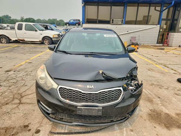 2016 KIA FORTE GL (Middle-Low Grade)