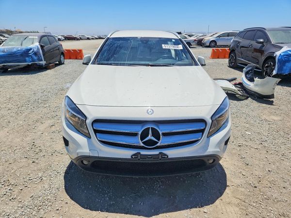 2017 MERCEDES-BENZ GLA
