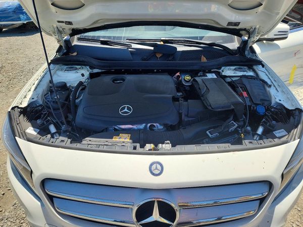 2017 MERCEDES-BENZ GLA