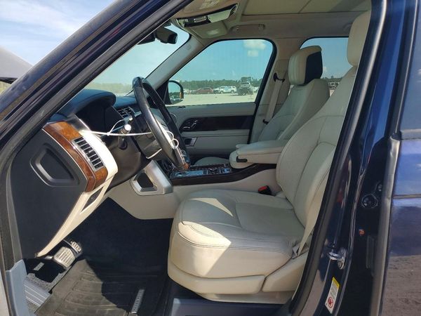 2021 LAND ROVER RANGE ROVER HSE Westminster Edition — DENT