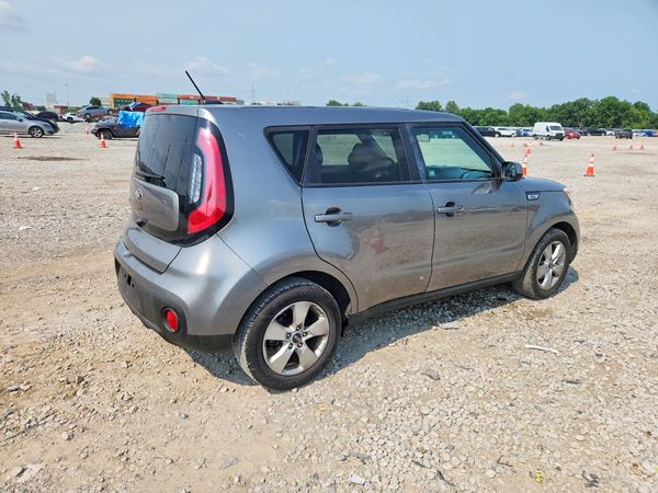 2019 KIA SOUL Base