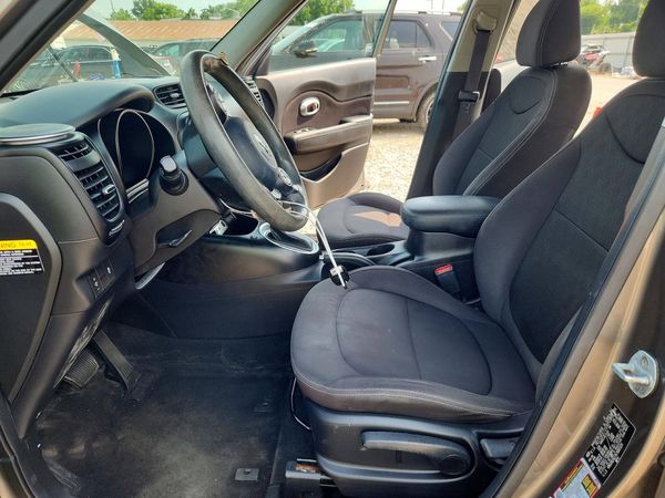 2019 KIA SOUL Base