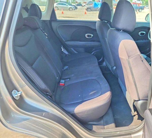 2019 KIA SOUL Base