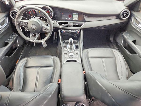 2022 ALFA ROMEO GIULIA RWD