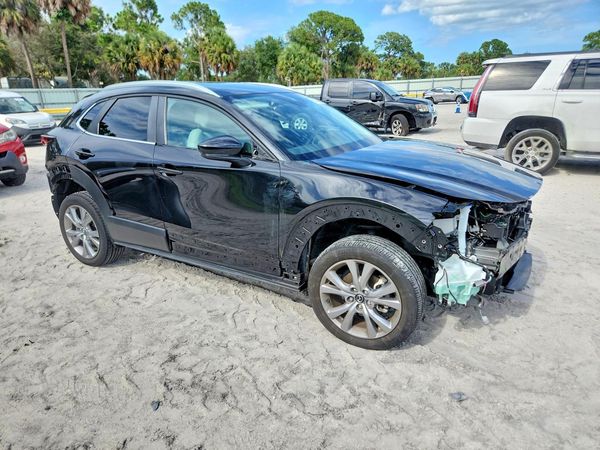 2023 MAZDA CX-30 Preferred Package