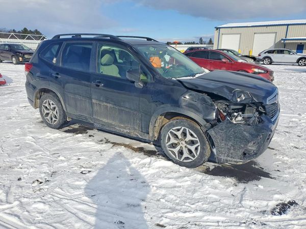 2019 SUBARU FORESTER