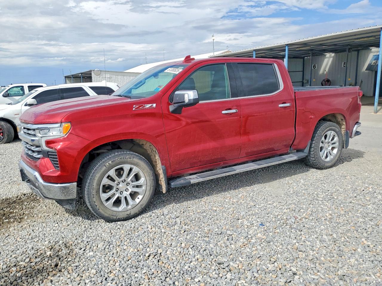 2024 CHEVROLET SILVERADO LTZ — Front 3/4