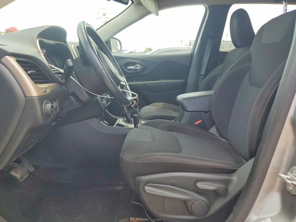 2015 JEEP CHEROKEE LATITUDE FWD