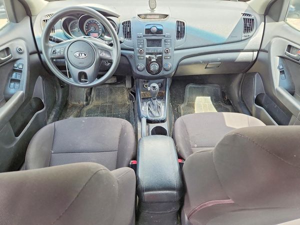 2013 KIA FORTE LX
