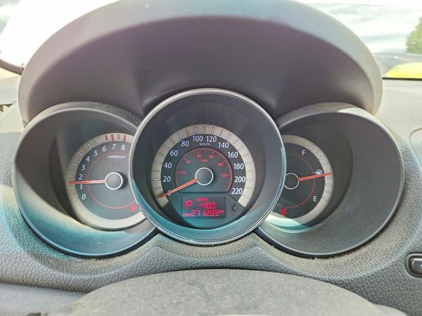 2013 KIA FORTE LX