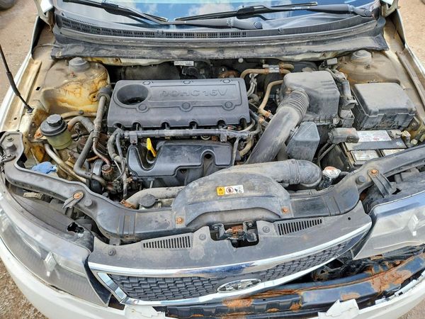2013 KIA FORTE LX