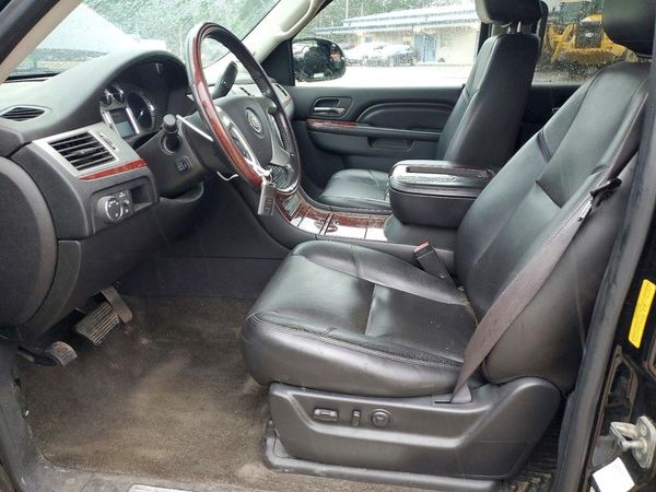 2013 CADILLAC ESCALADE