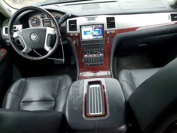 2013 CADILLAC ESCALADE