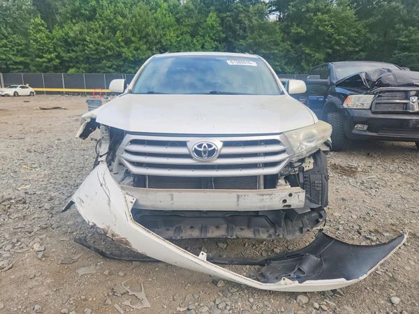 2013 TOYOTA HIGHLANDER Base/Hybrid