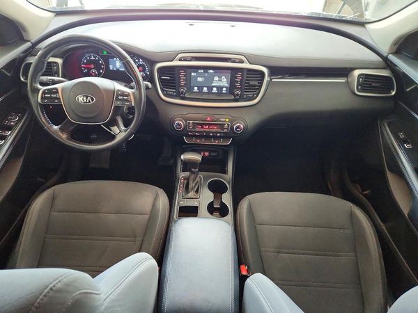 2019 KIA SORENTO L, LX, S
