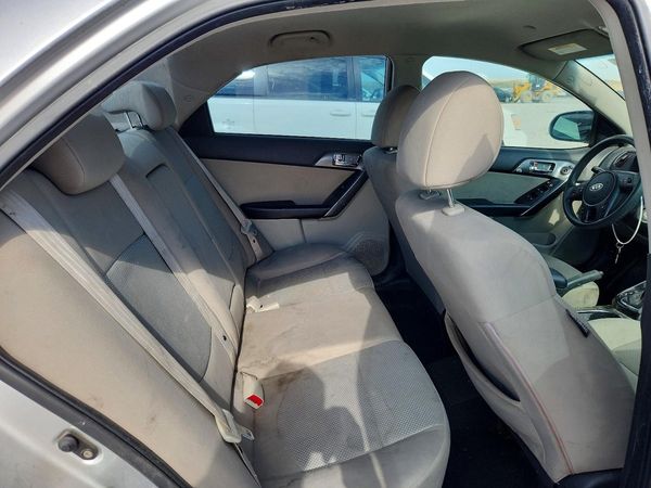 2013 KIA FORTE