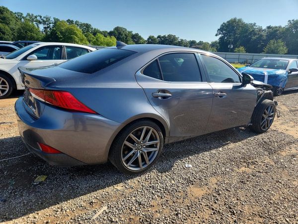 2017 LEXUS IS 200t