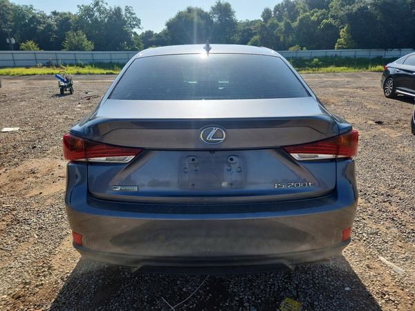 2017 LEXUS IS 200t