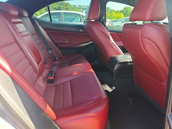 2017 LEXUS IS 200t