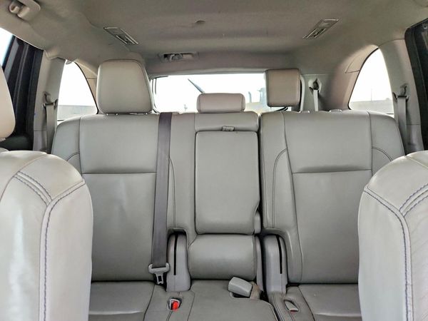 2017 TOYOTA HIGHLANDER