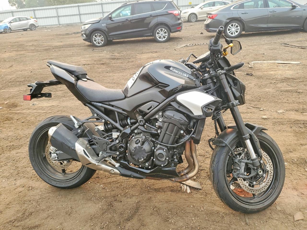 2025 KAWASAKI ZR900 S — RSDT