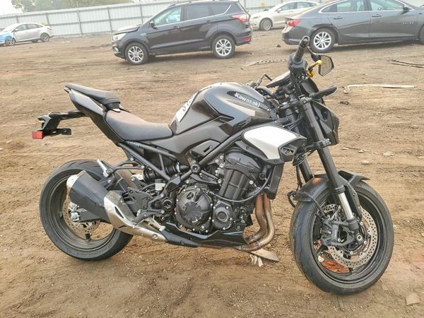 2025 KAWASAKI ZR900 S — RSDT