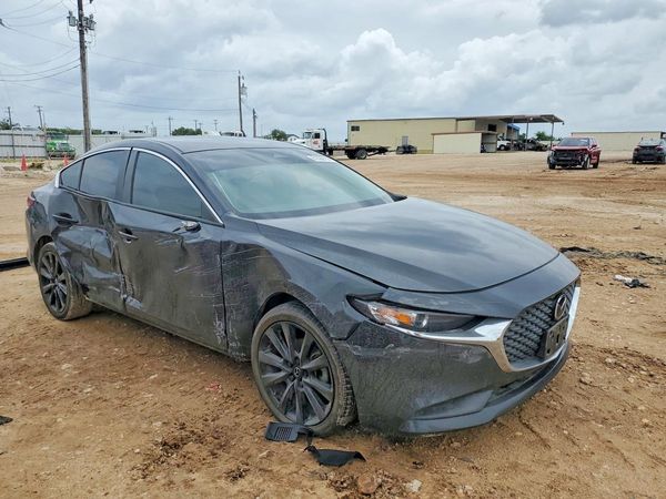 2025 MAZDA 3 Select Sport Package