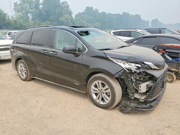 2021 TOYOTA SIENNA