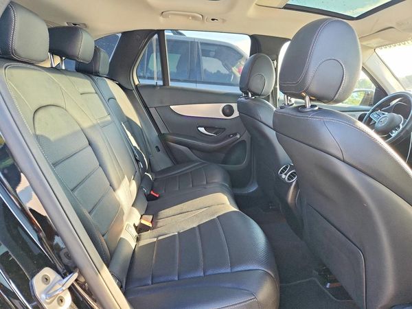 2022 MERCEDES-BENZ GLC GLC300