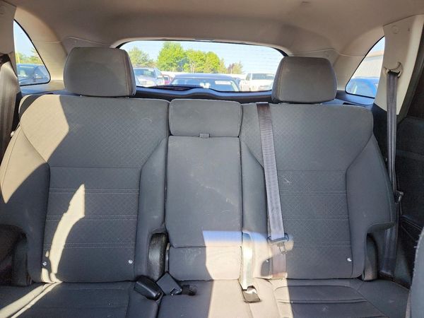 2016 KIA SORENTO L / LX