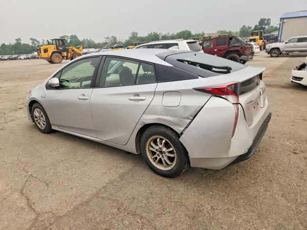 2017 TOYOTA PRIUS