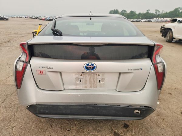 2017 TOYOTA PRIUS