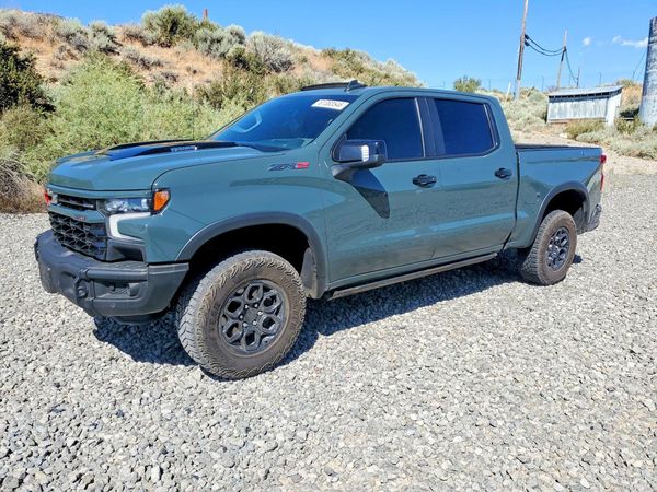 2025 CHEVROLET SILVERADO