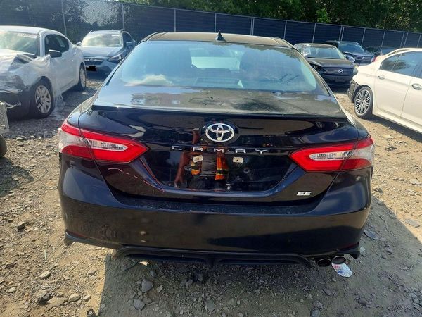 2019 TOYOTA CAMRY