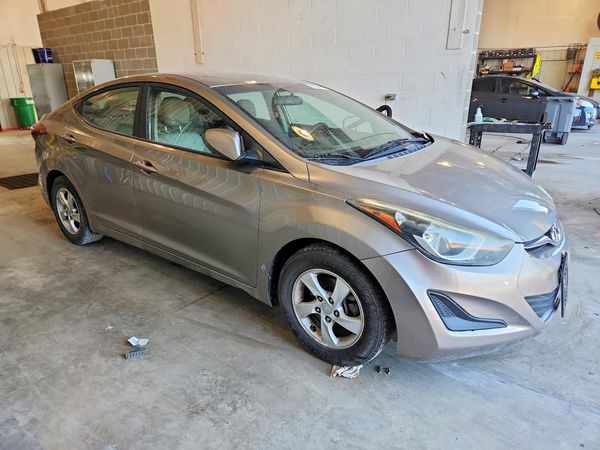 2015 HYUNDAI ELANTRA GLS(Middle)