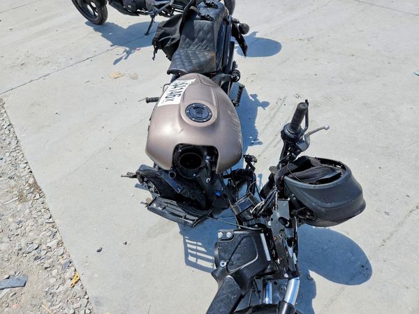 2022 INDIAN MOTORCYCLE CO. SCOUT ROGU Rogue
