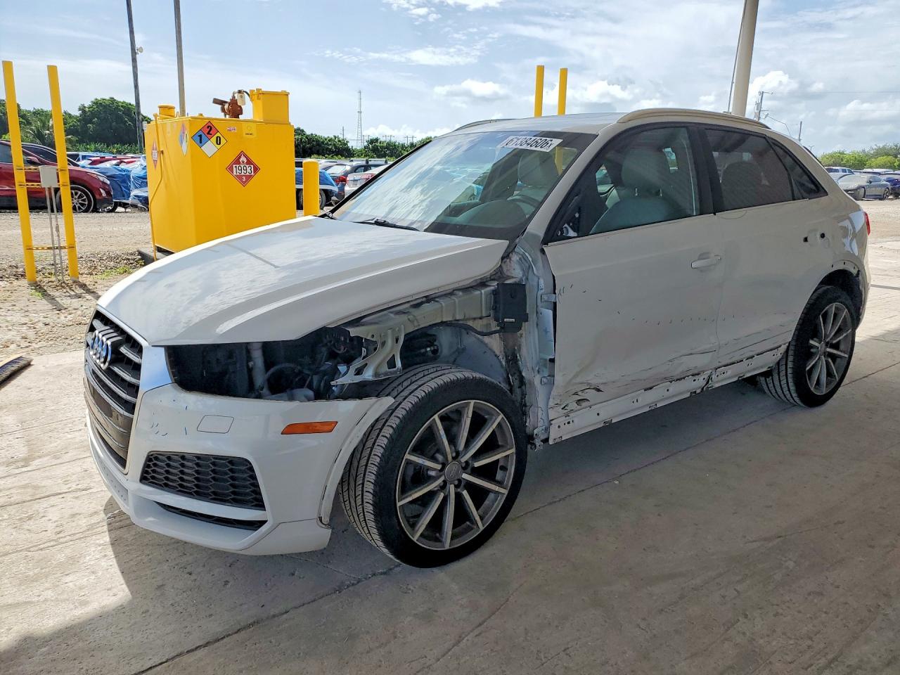2018 AUDI Q3 Premium, Sport Premium