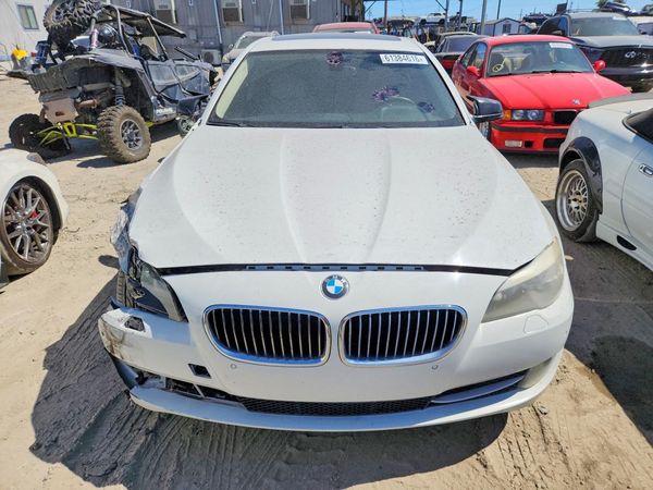 2012 BMW 528
