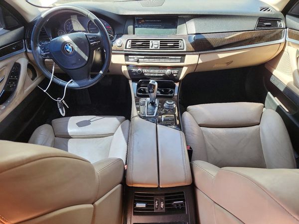 2012 BMW 528