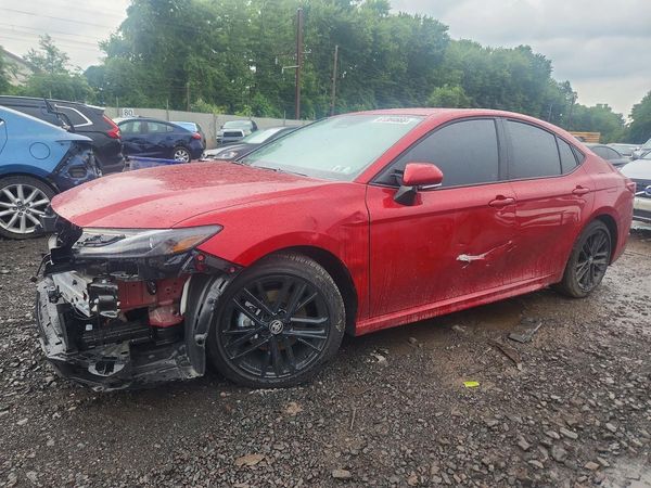 2026 TOYOTA CAMRY