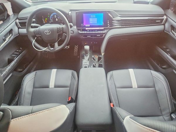 2026 TOYOTA CAMRY