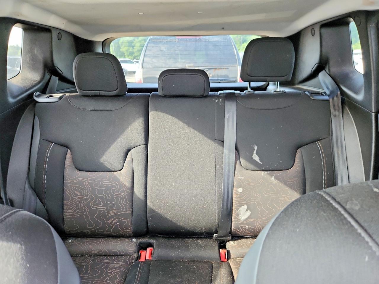 2023 JEEP RENEGADE LATITUDE 4X4
