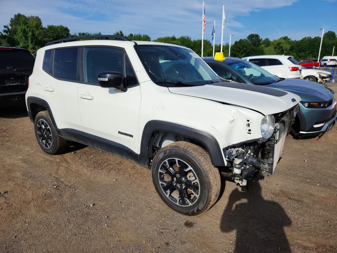 2023 JEEP RENEGADE LATITUDE 4X4