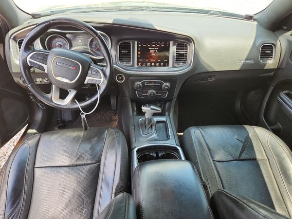 2016 DODGE CHARGER SXT