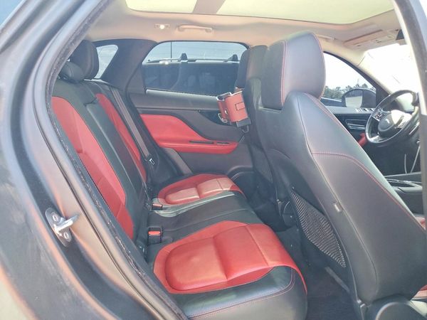 2018 JAGUAR F-PACE