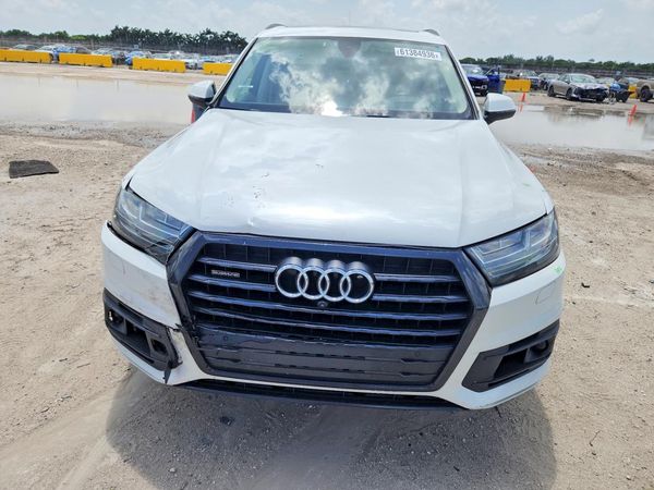 2017 AUDI Q7 quattro Prestige