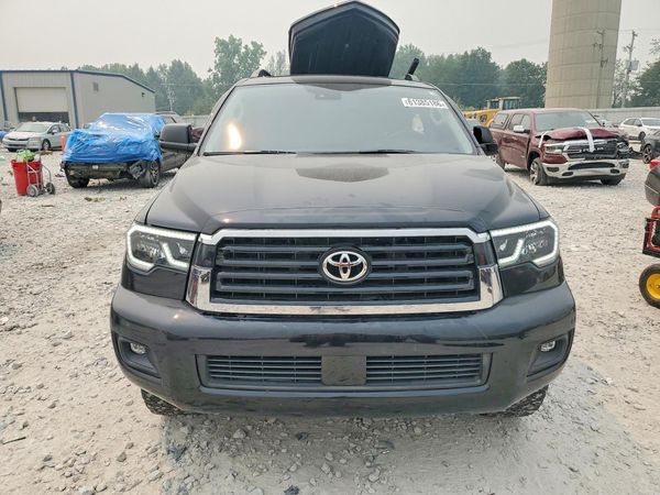 2019 TOYOTA SEQUOIA SR5 grade