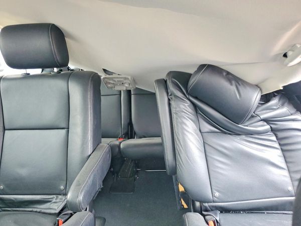 2019 TOYOTA SEQUOIA SR5 grade