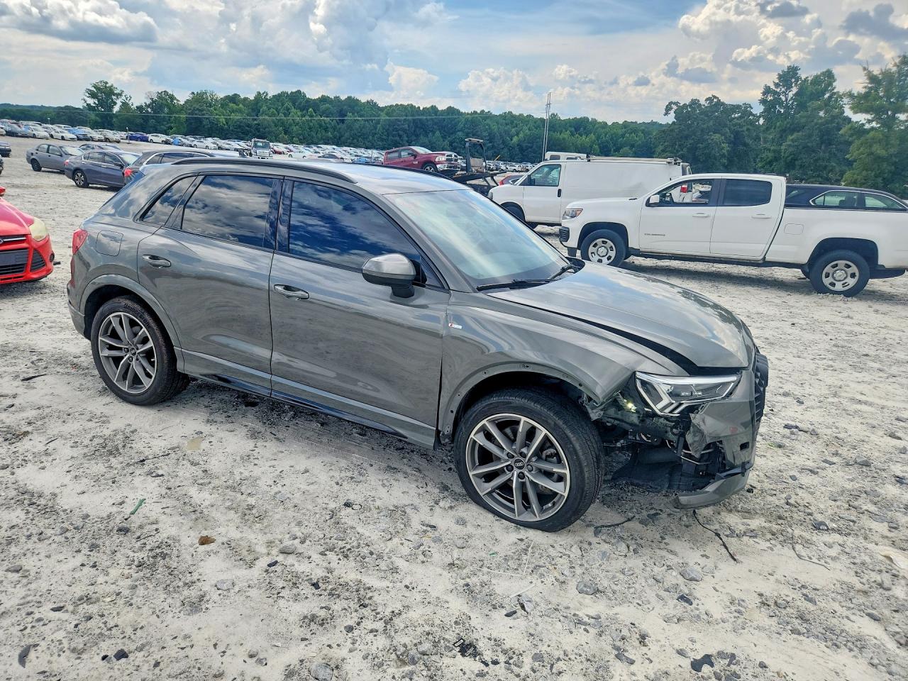 2022 AUDI Q3