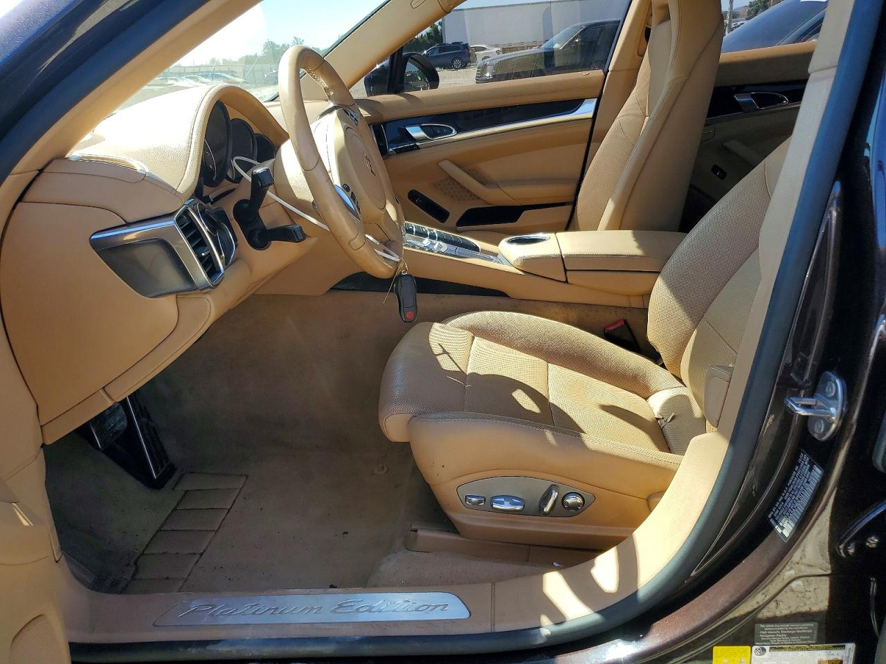 2013 PORSCHE PANAMERA Base (2WD), 4 (4WD)